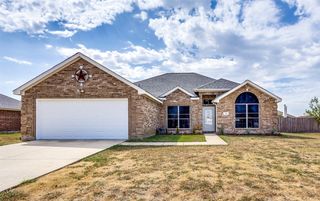 950 W  Ash St, Celina, TX 75009