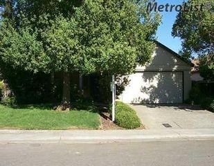 726 Donovan Ct, Davis, CA 95616