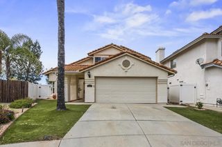 282 Royal Glen Dr, Fallbrook, CA 92028