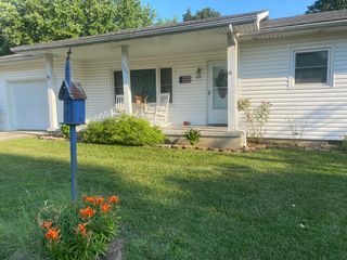 601 Ryan Ave, Monett, MO 65708