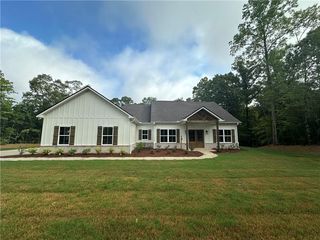 181 Lee Road 345, Salem, AL 36874
