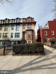2008 17th St NW, Washington, DC 20009