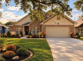 921 Shetland St, Katy, TX 77493