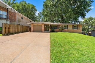 6371 Treeridge Trl, Saint Louis, MO 63129