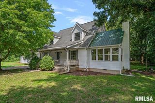 9127 E  Loami Rd, Loami, IL 62661