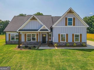 413 Webb Meadows Dr, Jefferson, GA 30549