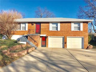 3609 Drumm Ave, Independence, MO 64055