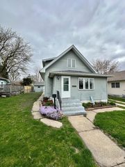 2106 9th Ave S, Fort Dodge, IA 50501