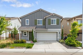 450 Rainbow Falls Ln, Manteca, CA 95337