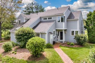 21 Golf View #A, Laconia, NH 03246