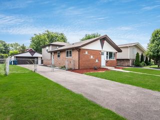 3713 W  121st Pl, Alsip, IL 60803