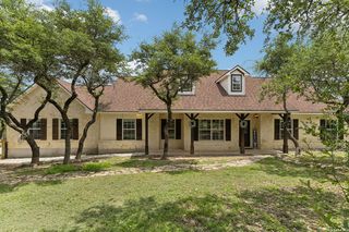 249 Lakeridge Loop, Lakehills, TX 78063