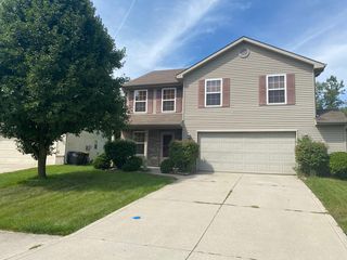 8027 Rocky Glen Pl, Fort Wayne, IN 46825