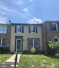 17021 Moss Side Ln, Olney, MD 20832
