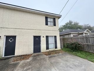 217 Ryder Dr #223, Lafayette, LA 70508