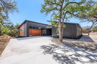 504 District Ln, Leander, TX 78645