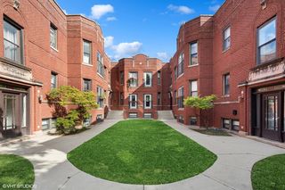 3706 W  Wrightwood Ave #2A, Chicago, IL 60647