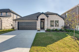 2219 Zephyr Dr, Princeton, TX 75407