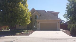 5610 30th St, Greeley, CO 80634