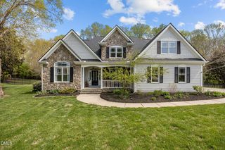 170 Meadow Glen Dr, Wake Forest, NC 27587