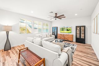 7982 Sanremo Pl, Highland, CA 92346