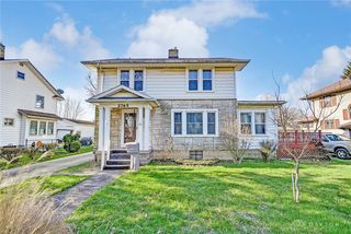2765 E  High St, Springfield, OH 45505