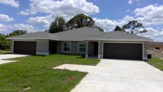 1137/1139 Gordon Ave S, Lehigh Acres, FL 33973