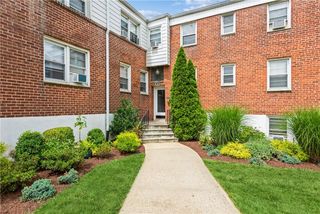 14 South Road #1K, Harrison, NY 10528