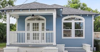 4922 Clara St, New Orleans, LA 70115