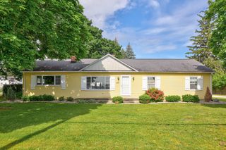 150 S  Hemlock Rd, Hemlock, MI 48626