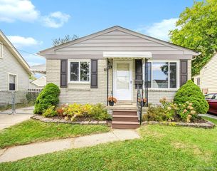 3843 Oakshire Ave, Berkley, MI 48072