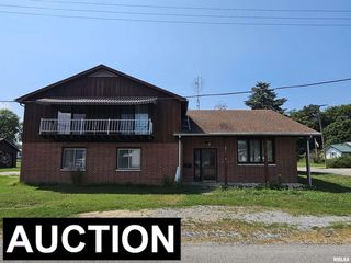201 Elliott St, Crossville, IL 62827