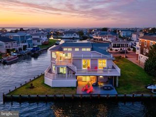36 W  Bayard St, Fenwick Island, DE 19944