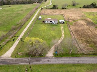 2433 County Road 3118, Campbell, TX 75422