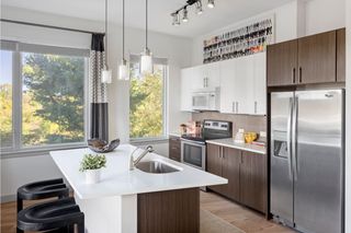 165 Cambridge Park Dr #321, Cambridge, MA 02138
