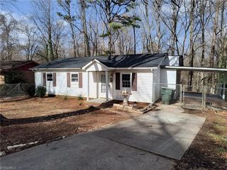 645 Amanda Pl, Winston Salem, NC 27101