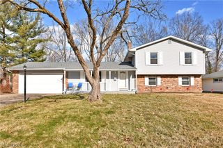 260 Moreland Dr, Canfield, OH 44406