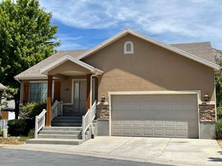 49 W  Bamberger Way, Centerville, UT 84014