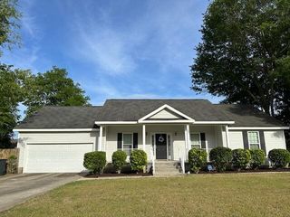 201 Carriage Ln, North Augusta, SC 29841
