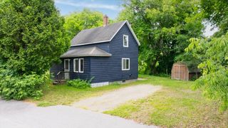 90 Newbury Street, Auburn, ME 04210