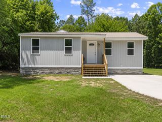 644 Moores Chapel Rd, Lillington, NC 27546