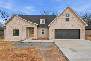 43 Sunset Blvd, Morrilton, AR 72110