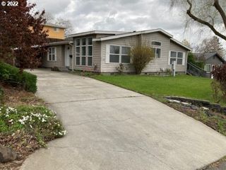 618 NW 6th St, Pendleton, OR 97801