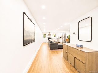 3 Jardine Pl #1F, Brooklyn, NY 11233