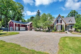 33 Springfield Rd, Somers, CT 06071