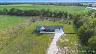 70596 M 62, Edwardsburg, MI 49112