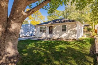 4010 Lewis Ave, Lincoln, NE 68521