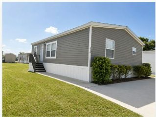 1123 Walt Williams Rd #210, Lakeland, FL 33809
