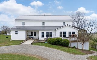 14072 Baddow Pass Rd, Big Prairie, OH 44611