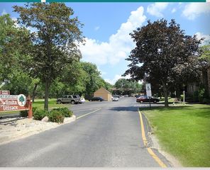 290 Anita Ter #201, Antioch, IL 60002